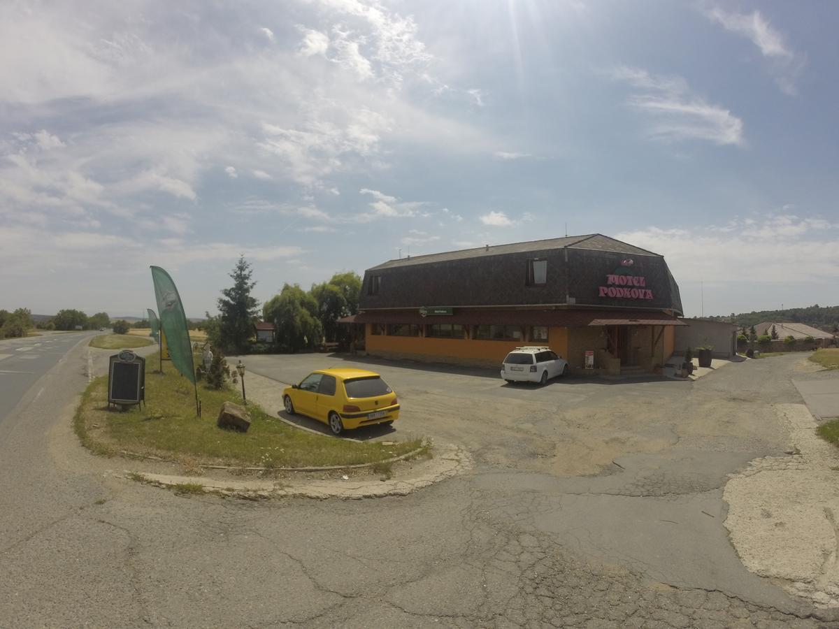 Motel Podkova Klobouky u Brna Buitenkant foto